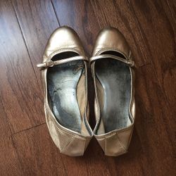 COLE HAAN NIKE AIR FLATS, size 6
