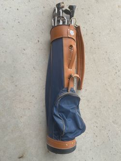 Beautiful Palmer Golf Bag with Dave Pelz Featherlite Clubs