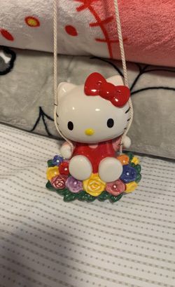 Hello Kitty Swing Ceramic