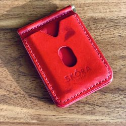 Skóra Handcrafted Leather Wallet 