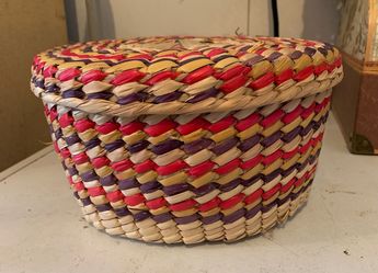 Multi color basket