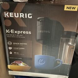 Keurig K-Express Coffee Maker - Black: Single Serve, K-Cup Compatible, 30oz Reservoir,
