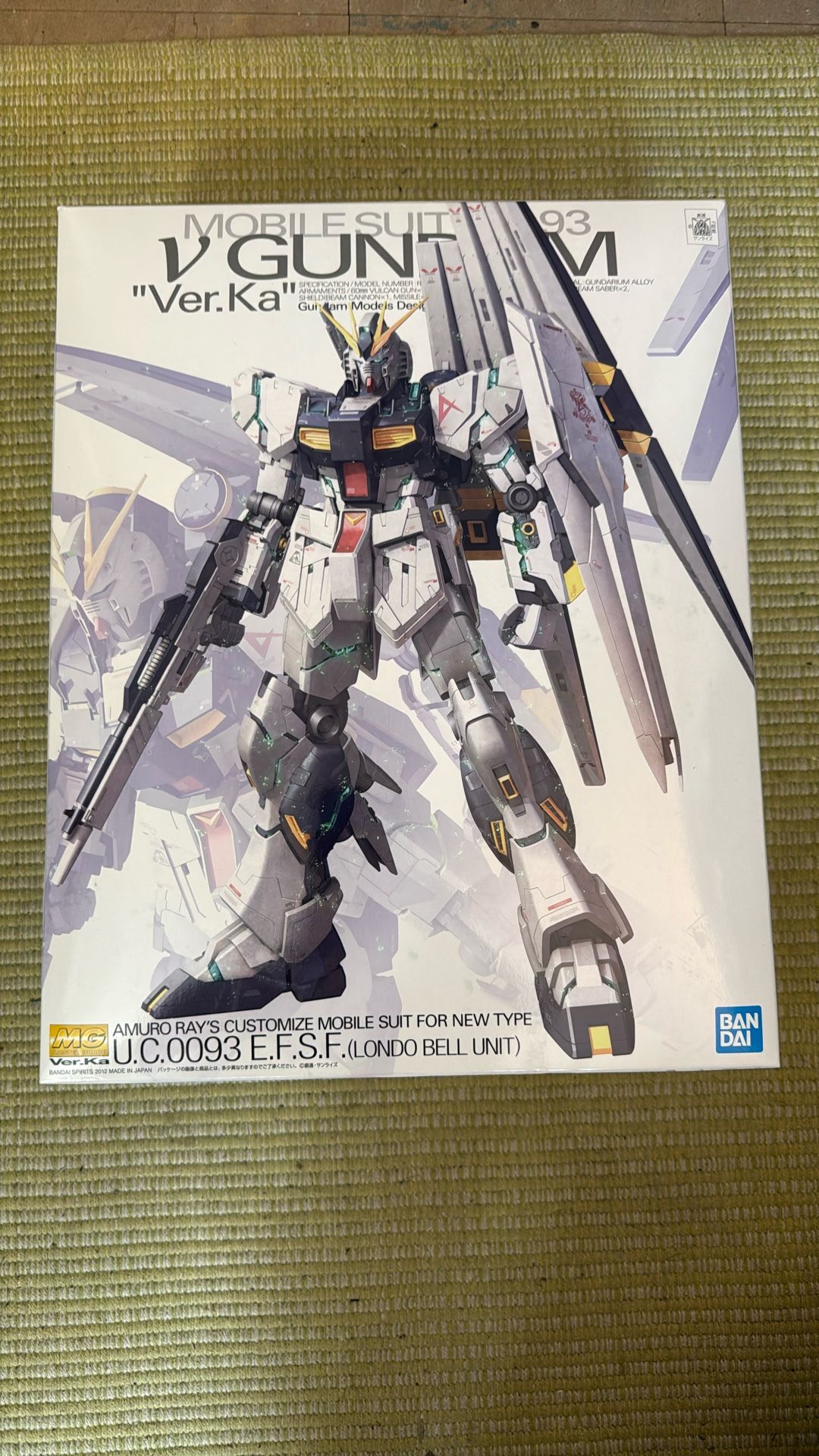 MG 1/100 RX-93 Nu Gundam "Ver. Ka Gundam Model Kit.