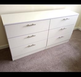 Dresser. Brand New