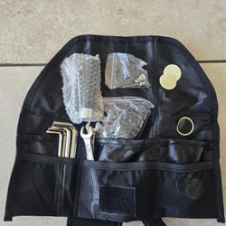 Bicycle Flat Tire Repair Kit (New) Mini Pump Included 