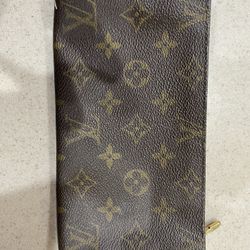 Louis Vuitton Make Up Pouch 