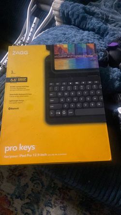 ipad Pro 12.9 -inch bluetooth case/keyboard
