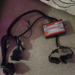 Power commander 5 fuel injection.