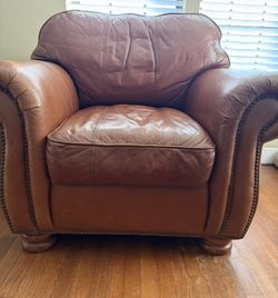 Thomasville leather Chair