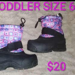 FIRM MERCED‼️GIRLS SNOWBOOTS SIZE 6