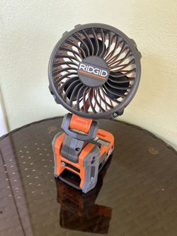 Ridgid 18V Cordless Magnetic Fan With Clamp TOOL ONLY