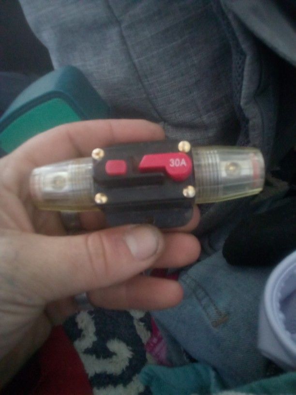 Amplifier Fuse Switch For Car Battery