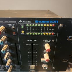 Mixer Alesis Studio 12r