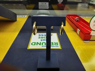 Yellow Gold 14k (.585) 1.2 grams