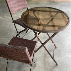 Outdoor High Glass High table And Chairs 
