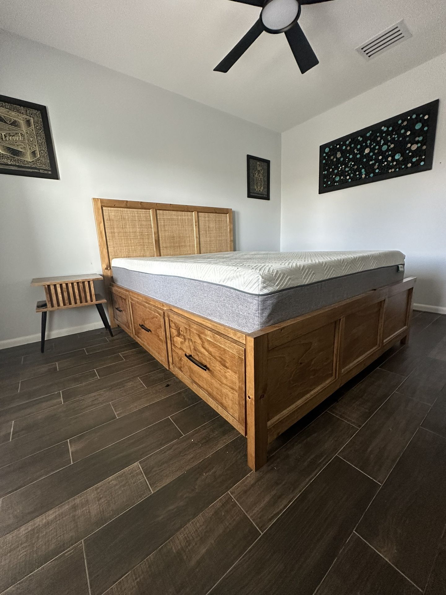 Custom Wooden Queen Bed frame And Mattress