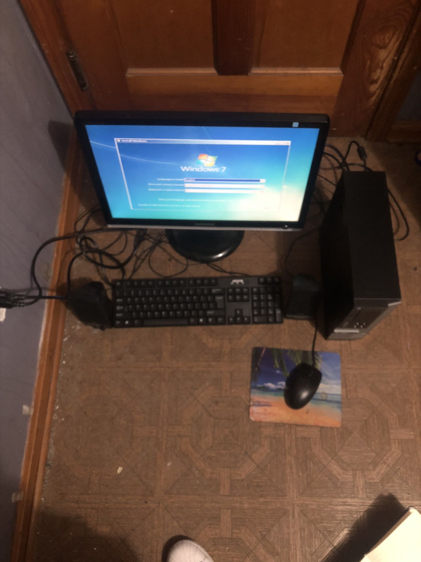 Home Desktop Computer 