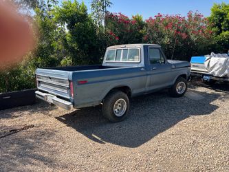 1977 Ford shortbed