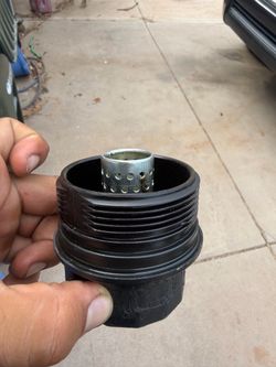 2014 Toyota Corolla oil filter cap
