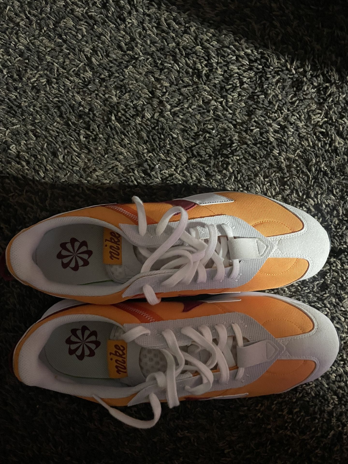 Nike Air Max Pre day Kumquat