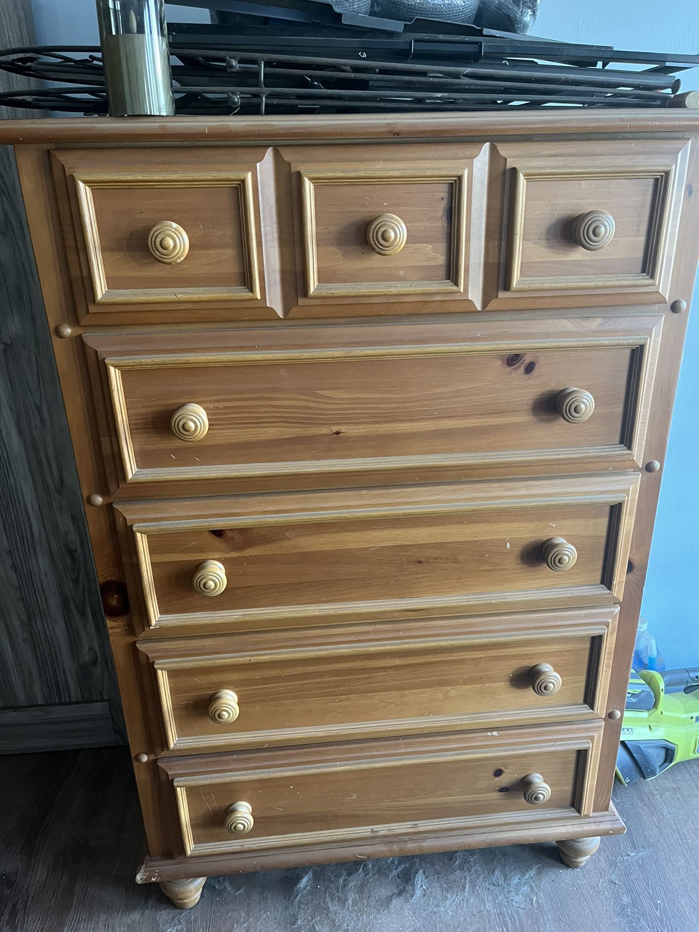 4 Piece Furniture Set