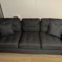 2 Piece Couch Set With Charging Ports