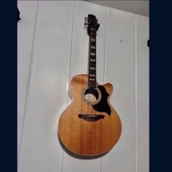 Takamine EG523SC