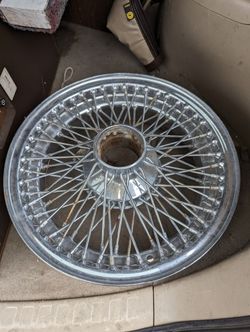 Vintage Jaguar Chrome Spoke Wheel Rim