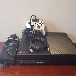 Microsoft Xbox One Systems Backwards Compatible With Xbox 360 And Xbox One Video Game System 