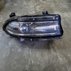 2016 2017 2018 2019 2020 Dodge Charger LED Headlight With Computer Part 
