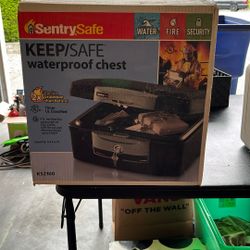 Sentry Safe KS2100 Waterproof Fire Safe NIB