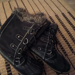 Western Chief Size 9 Women's Snow Boots In Great Condition