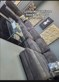 ✨️ Sectionals, 2pc Sofas ✨️ Furniture Queen Bedrooms, Dining Avail