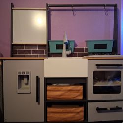 Kids KITCHEN 