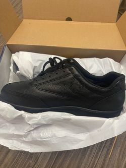 Work shoes
