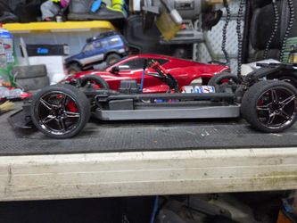 Traxxas 4-tec 3.0 c8 corvette with controller