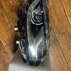 Lincoln MKC Headlights