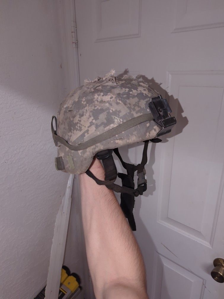 U.S Army Bullet Proof Helmet