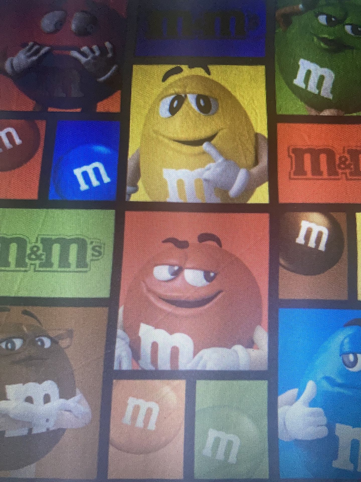 M&M’S CANDY THROW BLANKET 🛏️