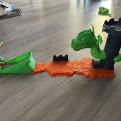 Monster Jam, Dueling Dragon Playset 