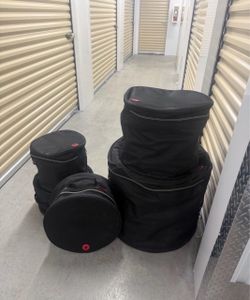 Road Runner Avenue Series 5-Piece Padded Drum Bag Set – Black