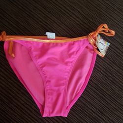 WOMENS SWIM BIKINI SIZE L ( 11-13)