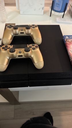 PlayStation 4 with games