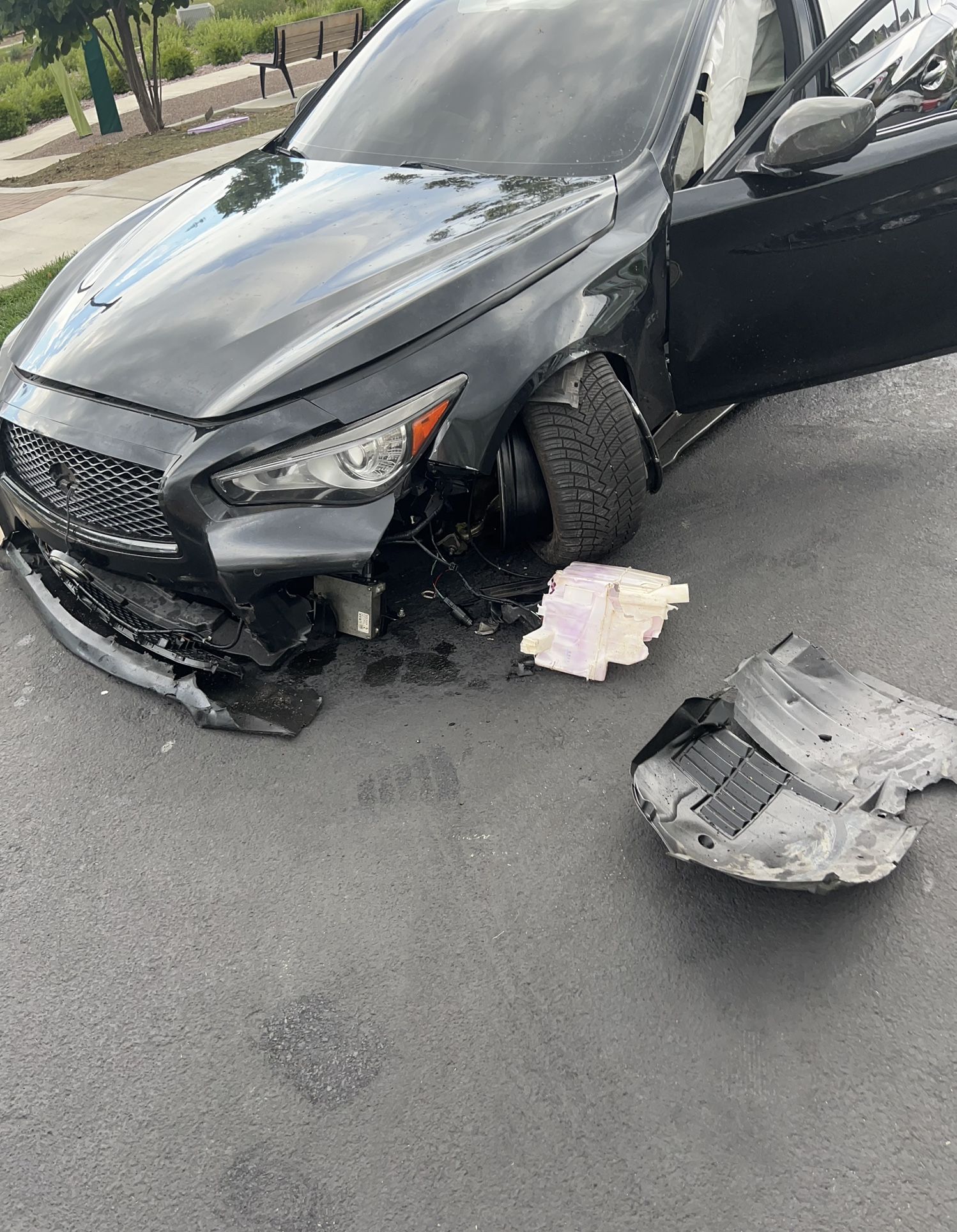 Parts Off Totaled Infiniti Q50