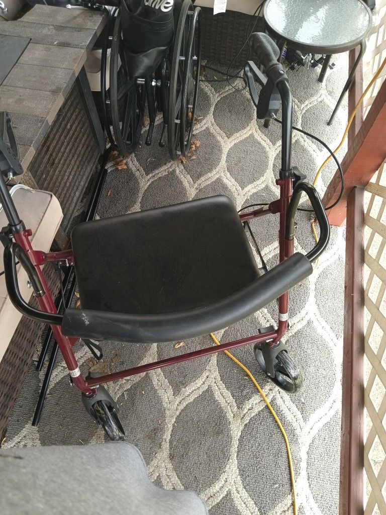Walker With Seat