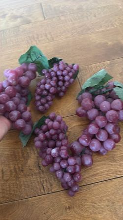 Artificial Grape Clusters Decorative Faux Fruit