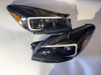 13-16 Ford Escape Headlights/Faros