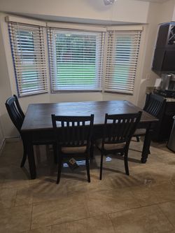 Kitchen Table