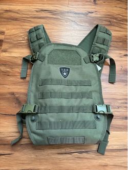TACTICAL BABY CARRIER