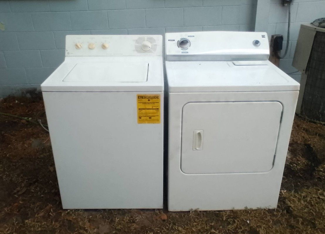 GE Washer And Kenmore Dryer Set
